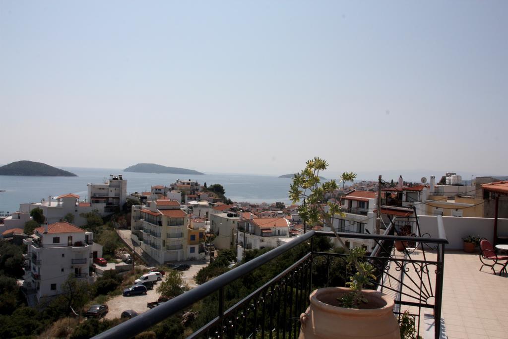 Rania Studios Skiathos Town Exterior photo